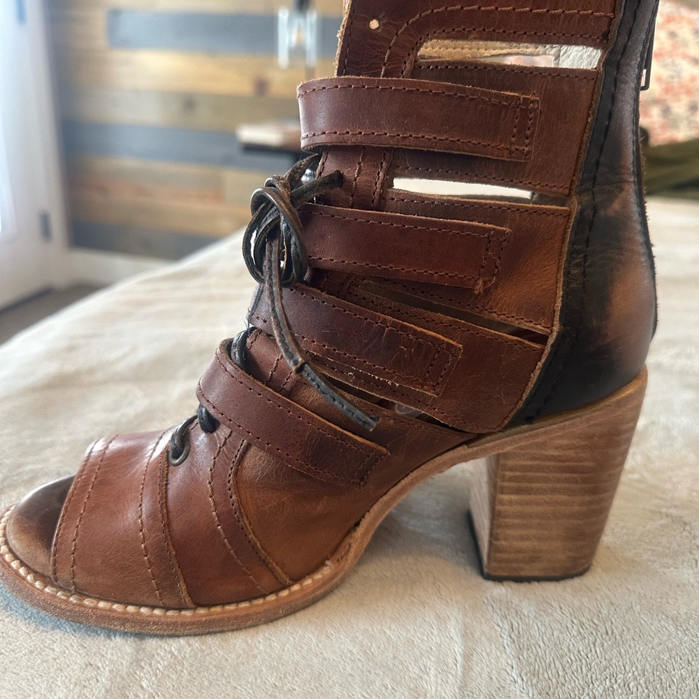 Women’s Freebird Braeden boots size 8 - Picture 2 of 5